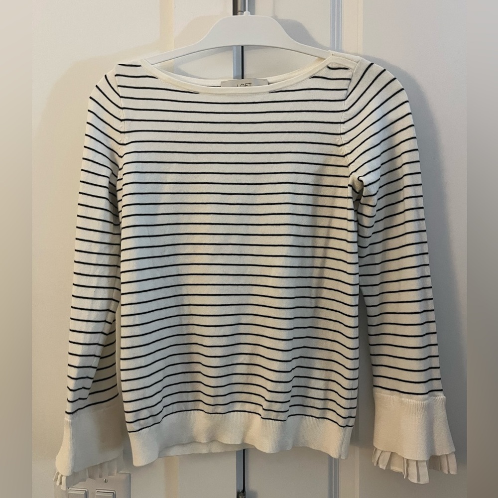 LOFT black & white striped sweater with ruffled sleeved